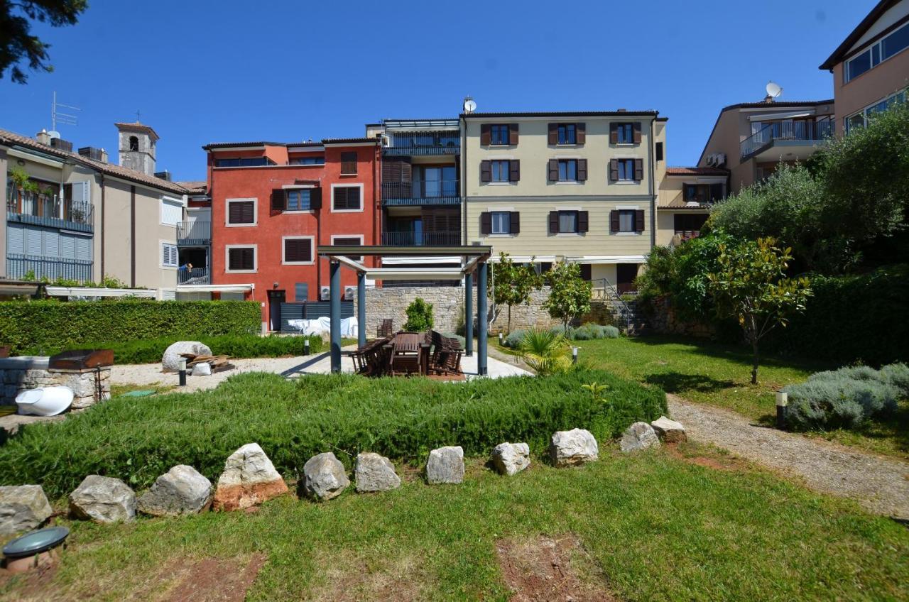 Apartment Max Rovinj Exterior photo